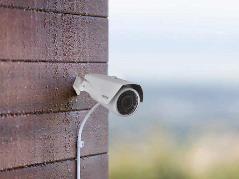 WHAT IS THE BEST HOME OUTDOOR SECURITY CAMERA? Security